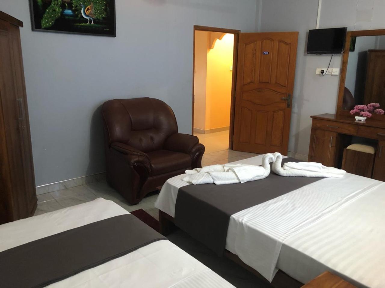 Gatewayinn Mannar Exterior foto