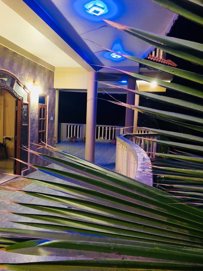 Gatewayinn Mannar Exterior foto
